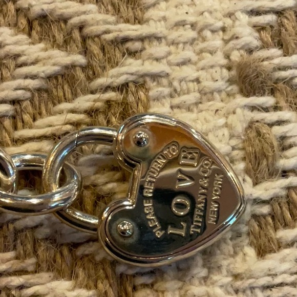Return To Love Tiffany Bracelet - Picture 2 of 7